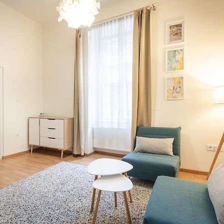 Goldenfeet Studio Budapest Extérieur photo