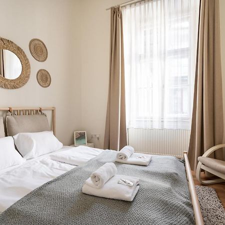 Goldenfeet Studio Budapest Extérieur photo