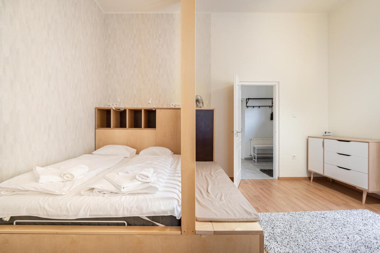 Goldenfeet Studio Budapest Extérieur photo
